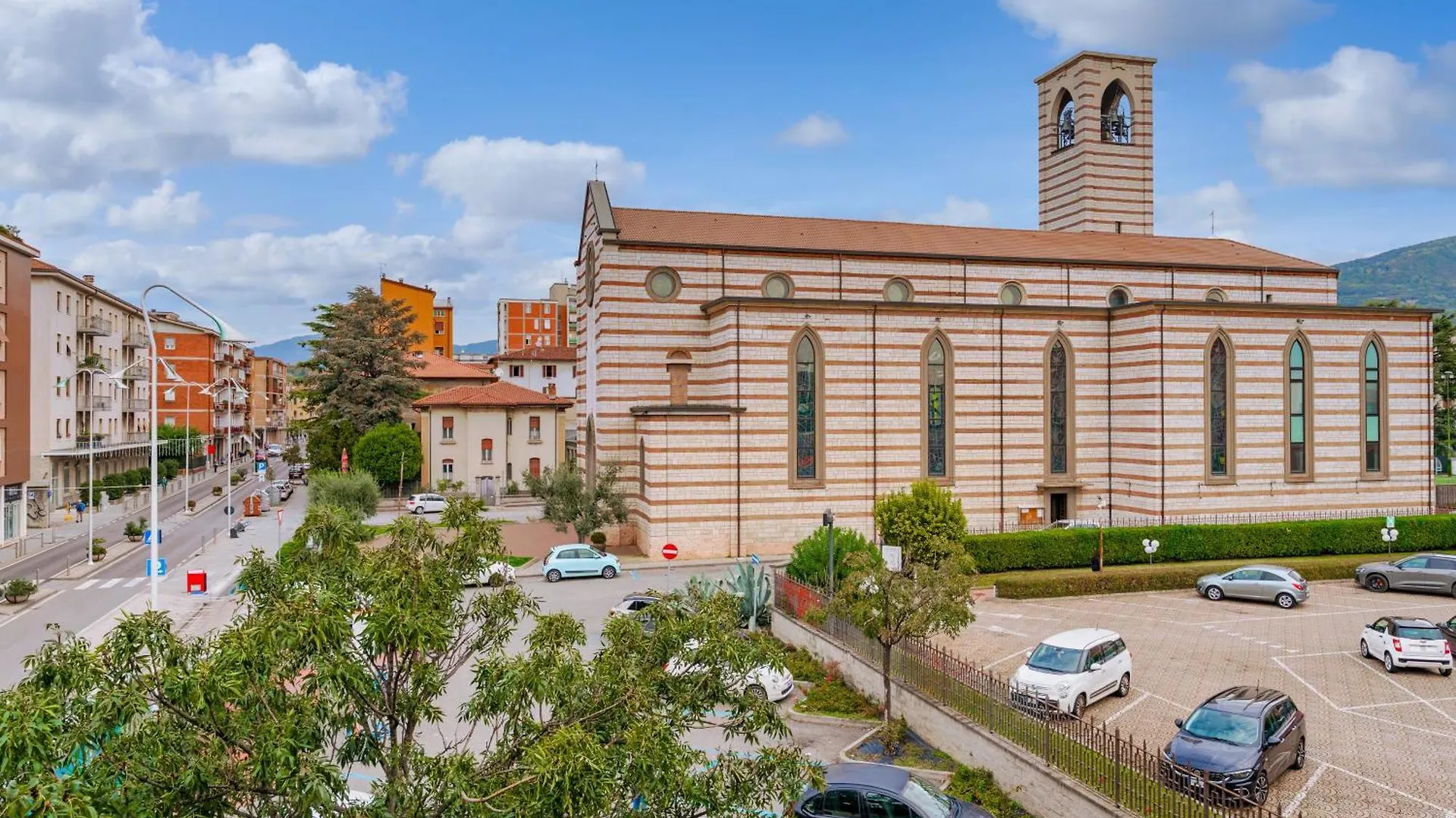 Apartment In Via Cremona - Brescia City - By Host4U Italie